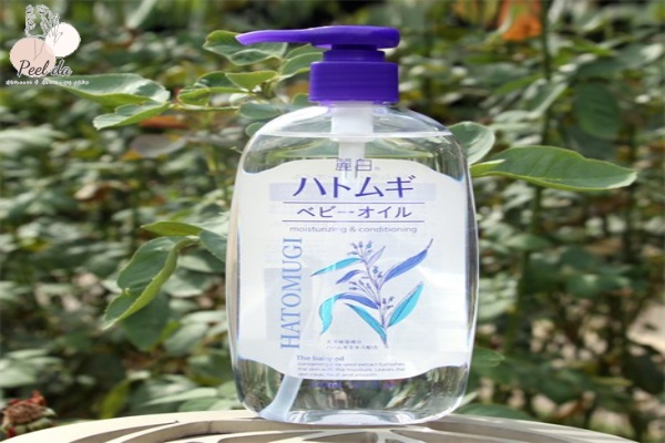 Hatomugi Baby Oil Kumano có chiết xuất từ hạt ý dĩ