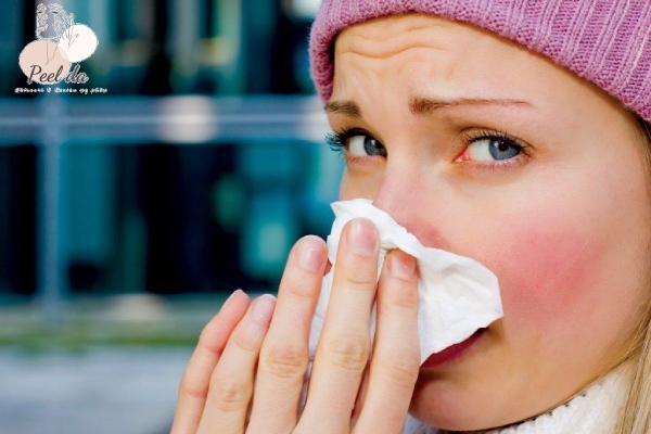 Xông mặt bằng lá tía tô có tác dụng điều trị viêm mũi
